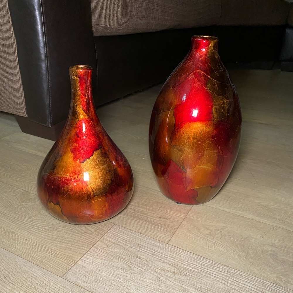 Decorative Vases EUC 2 of 2
